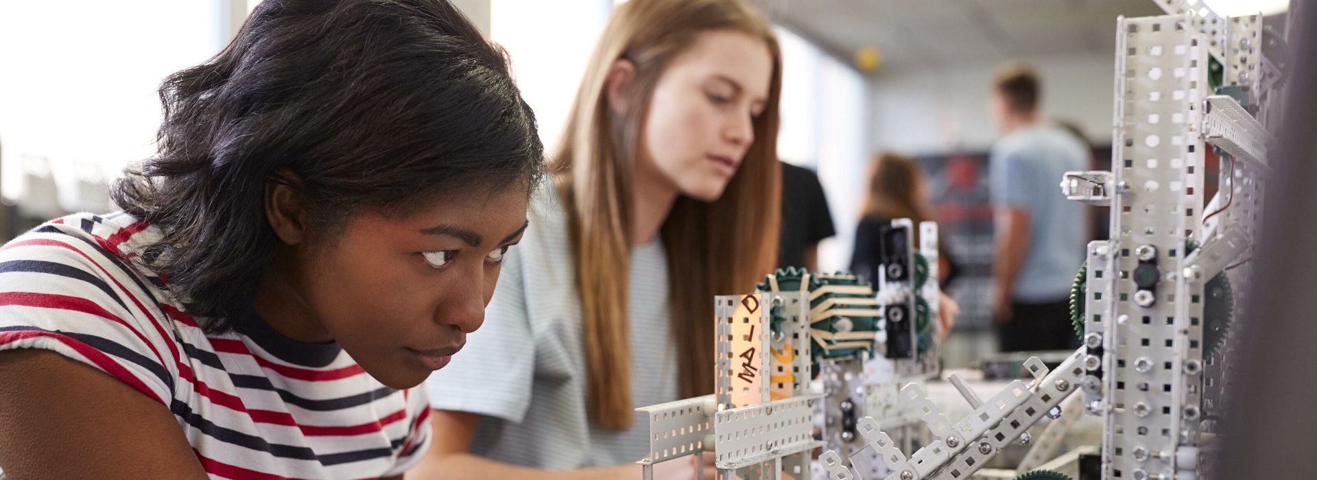 Sylwetka bohatera Excelle