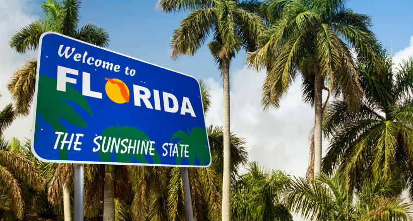 Welcome to Florida, the sunshine state sign.