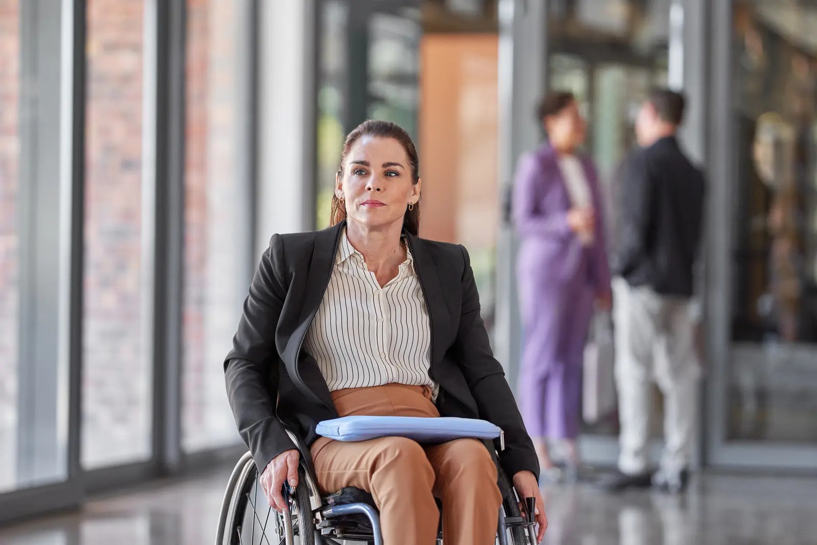 imgi_11_HPE202302260465_1600_0_72_RGB-1757529482978