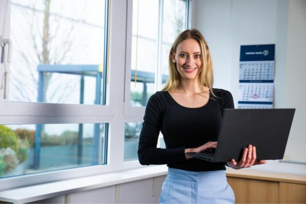 Kuehne+Nagel Employee