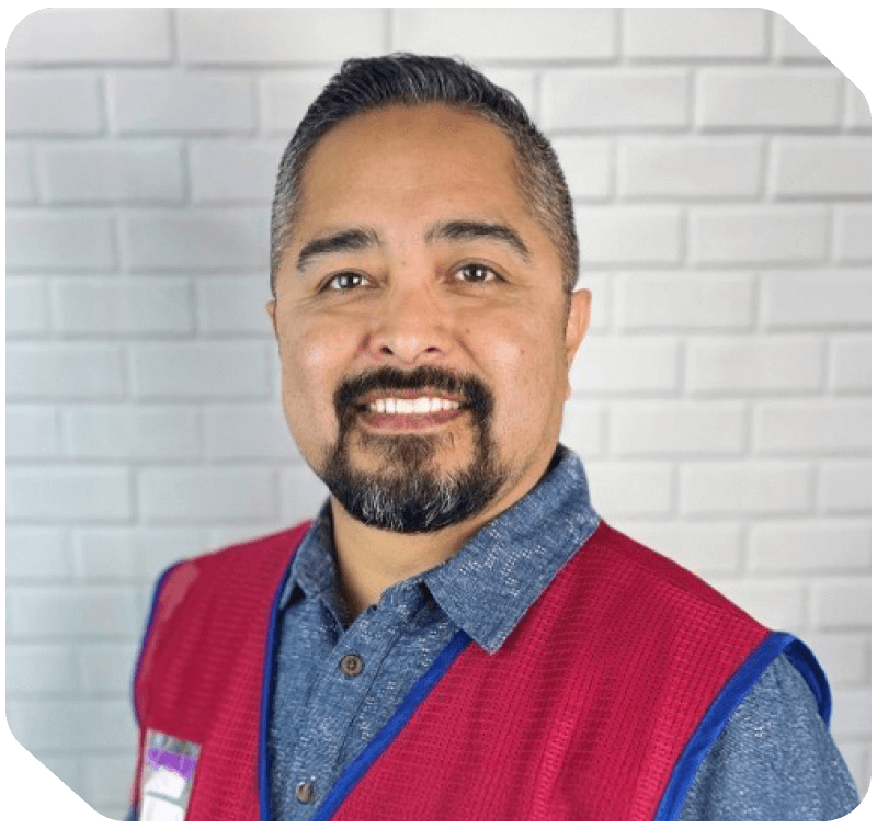 Cesar G., Operations Manager, Contact Center