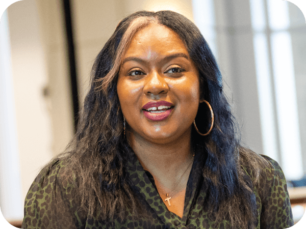 Corporate associate meeting with a colleague