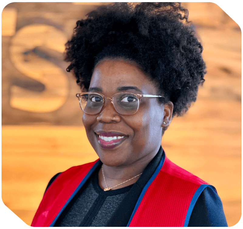 T'Ana S., GSOC Specialist