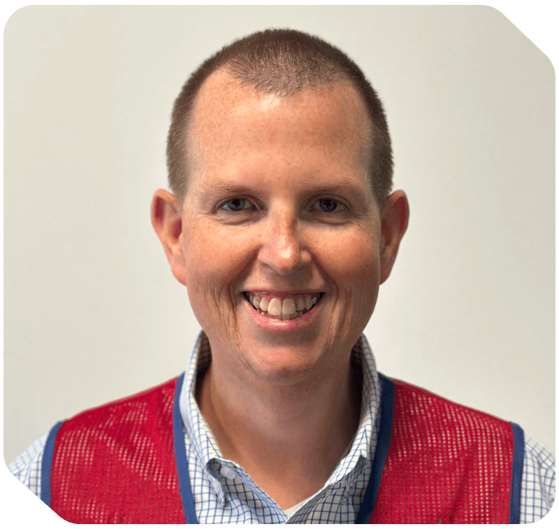 Joe L., Sr. Director Pro & Services Sales