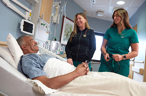 Nurses_Patient_bed_500x329