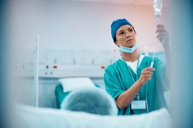 career-growth-and-opportunities-in-critical-care-nursing